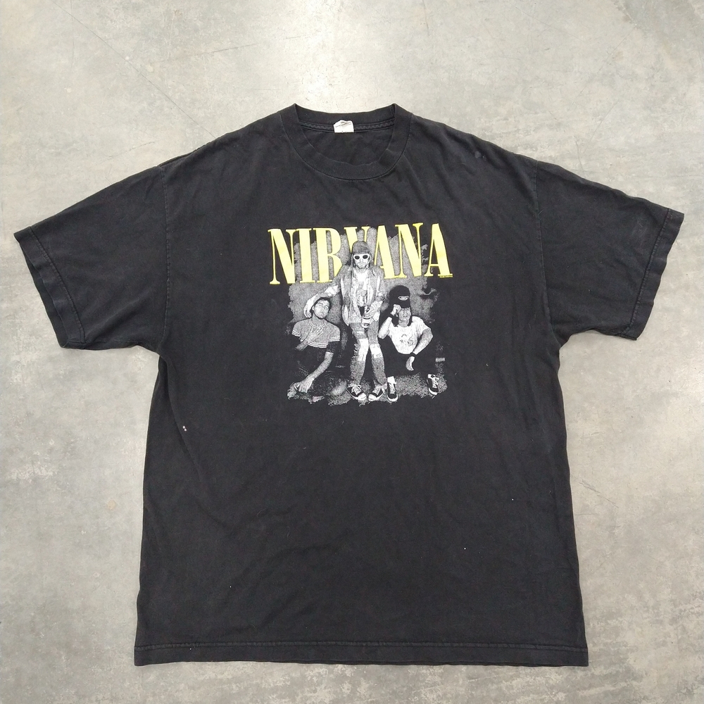 Nirvana VTG Y2K Black Graphic T-Shirt XL Measurements